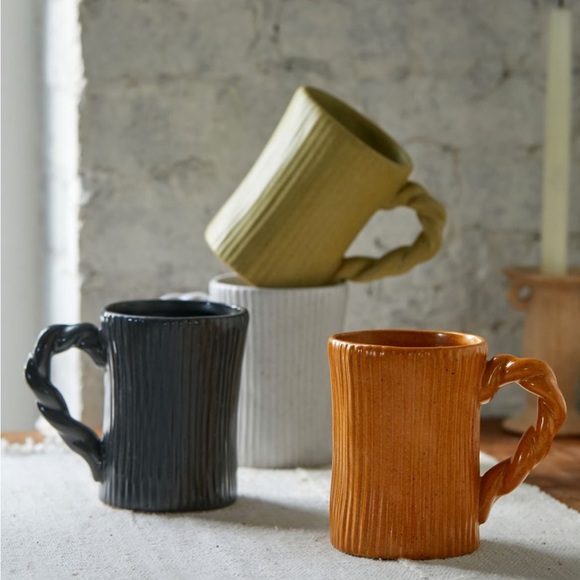 Set of 4 Cyrus Chartreuse Green Ribbed Coffee Mugs - Picture 5 of 6